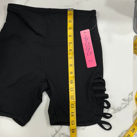 Vogo Athletica Strappy Side Cut Biker Shorts Black Yoga Workout Size Small NWT - Picture 8 of 10